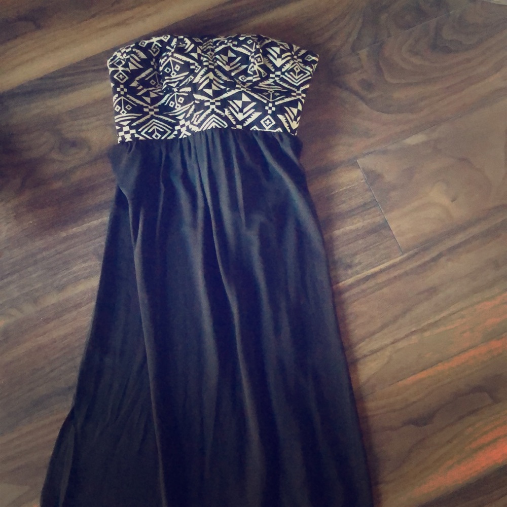 Long flowy maxi dress